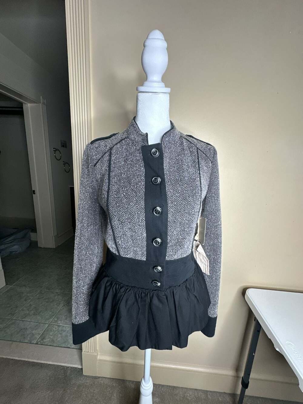 Daughters of the Liberation Peplum Jacket Size 6 Herringbone Black